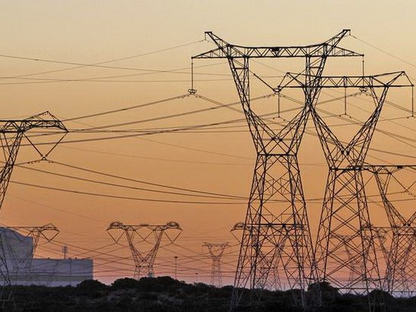  Thiết bị cắt điện liên tục-Thiếu điện trầm trọng tại Nam Phi