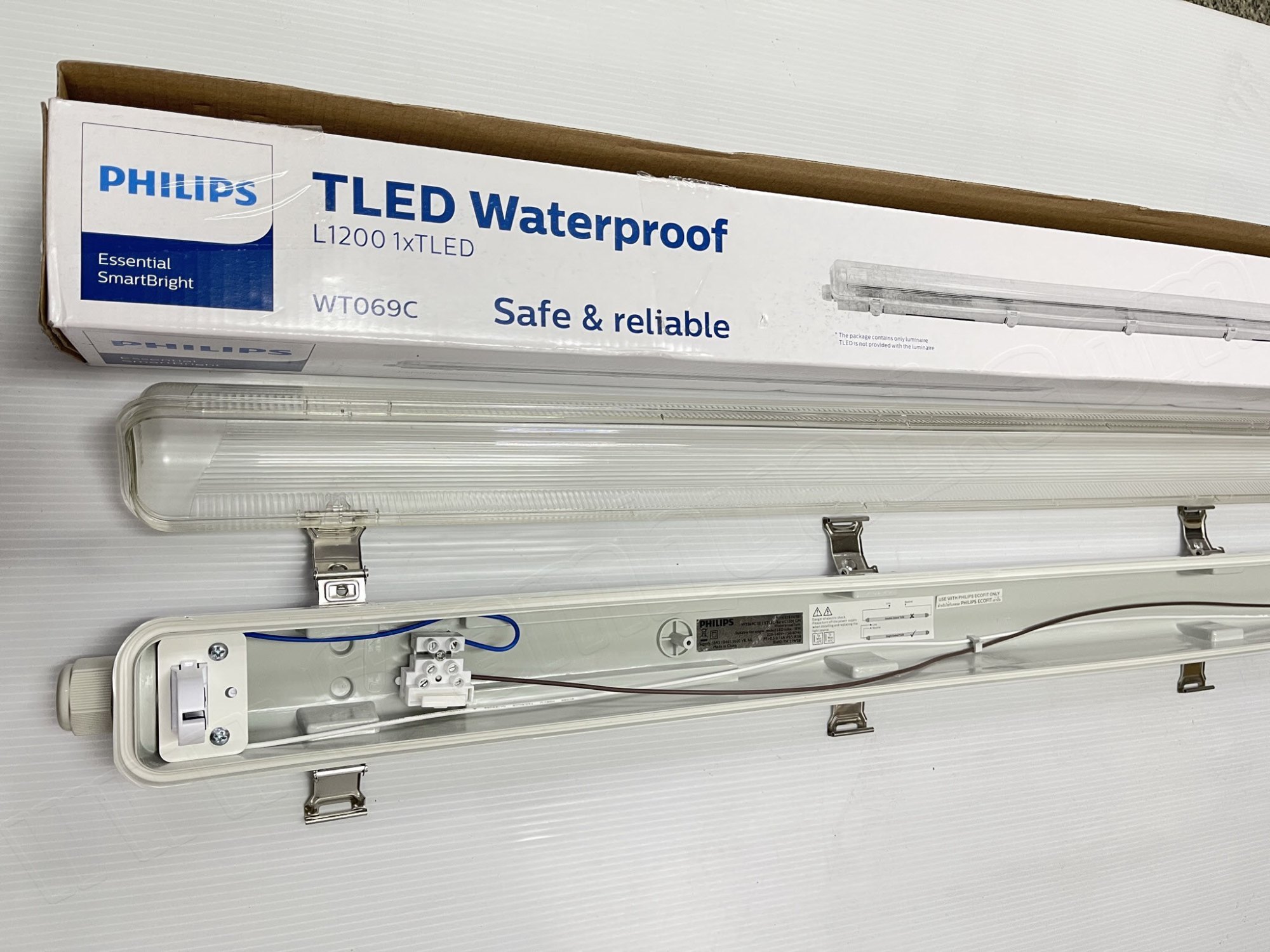 mang-den-chong-tham-WT069-Philips